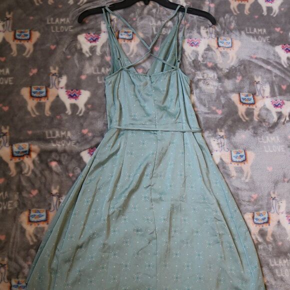 August 1 Eight Dress Extra Small Midi Dress Teal - Picture 3 of 16